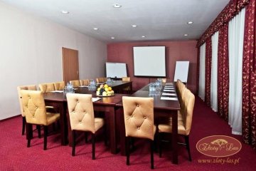 hotel *** - Restauracja & Hotel  Złoty Las - Sala Konferencyjna - zdjęcie 1