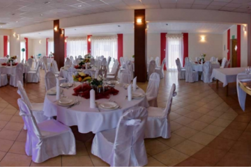 hotel - Dom Przyjęć Okolicznościowych Gostyniec - Sala Bankietowa - zdjęcie 1