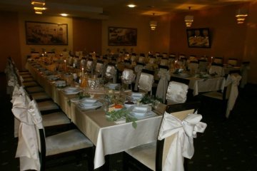 hotel *** - Centrum Konferencyjno - Wypoczynkowe Dębina - Sala Restauracyjna - zdjęcie 2