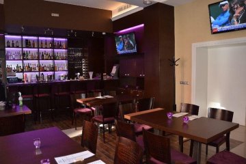 hotel *** - Hotel Racibor - Pub - zdjęcie 1
