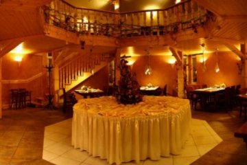 hotel - Hotel pod Gołębiem - Sala Restauracyjna - zdjęcie 4