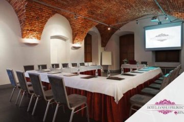 hotel **** - Hotel Zamek Lubliniec - Sala Rodziny de Garnier - zdjęcie 1