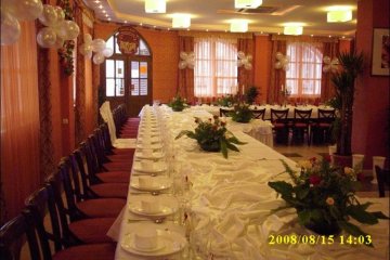 hotel *** - Hotel Basztowy - Restauracja Pomarańczowa - zdjęcie 2