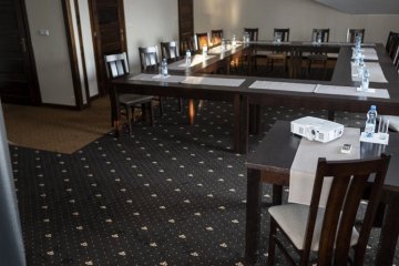 hotel *** - Hotel & Restauracja Podzamcze - Sala duża - zdjęcie 1