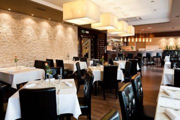 hotel *** - Restauracja I Hotel Podzamcze*** - Sala Restauracyjna - zdjęcie 2