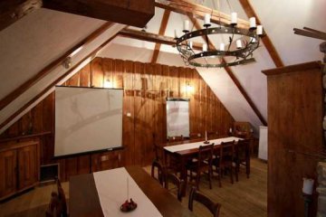 inny - Zespół Rekreacyjny Polana Sosny - Sala Konferencyjna w Restauracji Dwór - zdjęcie 1