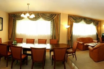 hotel *** - Hotel Gromada*** Warszawa Lotnisko - Apartament Konferencyjny - zdjęcie 1