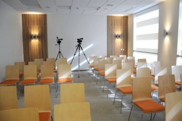 obiekt konferencyjny - Centrum Szkoleniowe Sienna IBD Business School - Sala Saturn - zdjęcie 1