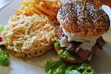 hotel - Hotel Chynów - Restauracja - zdjęcie 1