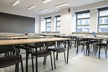 obiekt konferencyjny - Szkoła Wyższa Psychologii Społecznej - Sala Dydaktyczna x33 - zdjęcie 1