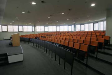 inny - Menedżerska Akademia Nauk Stosowanych w Warszawie - Aula F 401 - zdjęcie 1