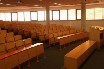 inny - Menedżerska Akademia Nauk Stosowanych w Warszawie - Aula F 403 - zdjęcie 1
