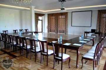 hotel **** - Hotel Grodzisko**** - Sala Konferencyjna - zdjęcie 1