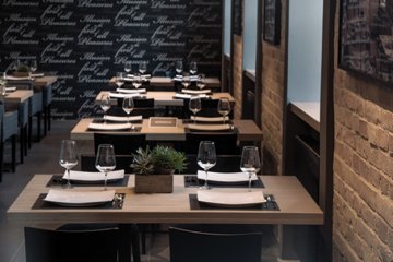 hotel - Qbatura Cafe & Hotel - Sala Restauracyjna - zdjęcie 2