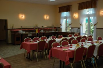 obiekt konferencyjny - Centrum Edukacji Zawodowej Resortu Finansów – Ośrodek Zamiejscowy w Otwocku - Sala Restauracyjna - zdjęcie 1