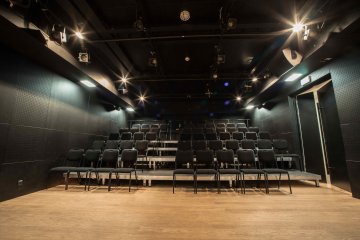 inny - Teatr Ochoty - Sala Teatralna - zdjęcie 1
