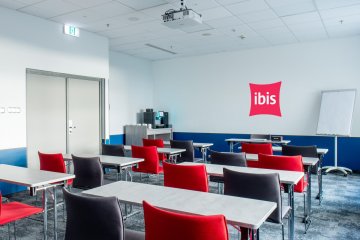 hotel *** - Hotel Ibis Warszawa Stare Miasto - Blake - zdjęcie 1