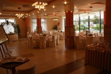 hotel *** - Hotel*** i Restauracja "Szelców" - Sala Restauracyjna - zdjęcie 2