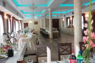 hotel - Hotel** Pod Herbem - Sala Bnakietowa - zdjęcie 3