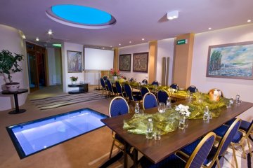 hotel *** - Hotel Fahrenheit Gdańsk - Mała Sala - zdjęcie 1