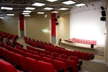 obiekt konferencyjny - Centrum Turystyki i Rekreacji WSIiZ - Aula Konferencyjna - zdjęcie 1