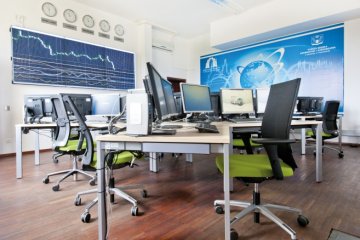 obiekt konferencyjny - Centrum Turystyki i Rekreacji WSIiZ - Laboratorium finansowe - zdjęcie 1