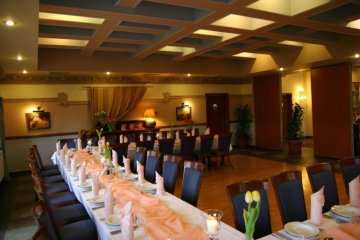 hotel *** - Hotel Karolinka*** - Sala restauracyjna - zdjęcie 3