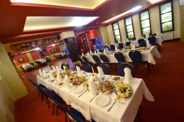 hotel *** - Hotel Mała Bawaria - Sala Restauracyjna - zdjęcie 1
