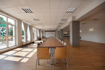 obiekt konferencyjny - Ośrodek Szkoleniowo Wypoczynkowy GAWRA - Sala Szkoleniowa - zdjęcie 2