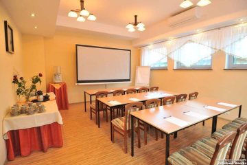 hotel **** - Aquapark Panorama Morska Health Resort & Medical SPA w Jarosławcu - Sala Fiesta - zdjęcie 1
