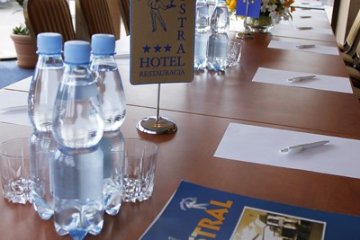 hotel *** - Hotel Mistral - Sala Okrągła - zdjęcie 1