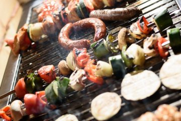 obiekt konferencyjny - Centrum Kongresów i Rekreacji Orle Gniazdo w Szczyrku - Grill Bar - zdjęcie 1