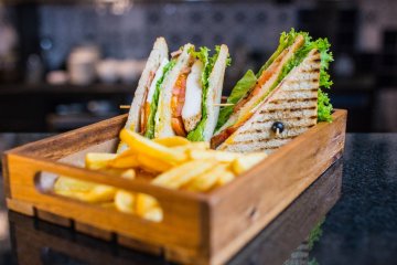hotel **** - Hotel Sadova - Restauracja Papieroovka - zdjęcie 7