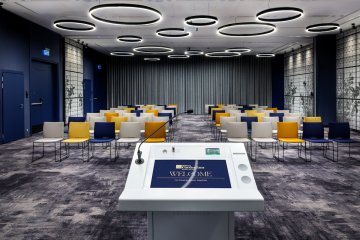 hotel **** - Hilton Garden Inn Krakow Airport - Alfa 1+2+3 - zdjęcie 1