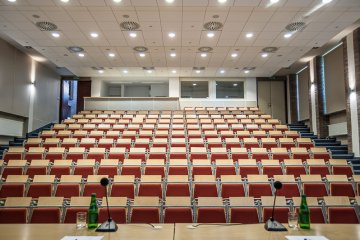 hotel ***** - Wzgórze Zamkowe - Zinar Castle, zabytkowa Baszta i Forest Hotel - AULA - zdjęcie 1