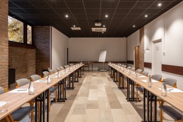 hotel ***** - Wzgórze Zamkowe - Zinar Castle, zabytkowa Baszta i Forest Hotel - Sala Leśna - zdjęcie 2