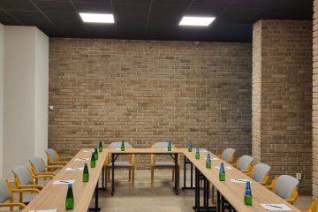 hotel ***** - Wzgórze Zamkowe - Zinar Castle, zabytkowa Baszta i Forest Hotel - Sala Akacjowa - zdjęcie 2