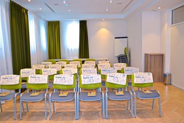hotel *** - Hotel*** Willa Odkrywców - Sala Konferencyjna - zdjęcie 4
