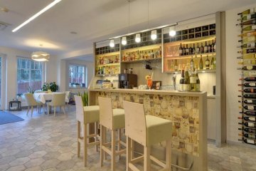 hotel *** - Hotel*** Willa Odkrywców - Restauracja - zdjęcie 1