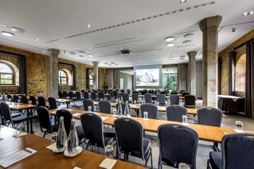 hotel **** - Uroczysko Siedmiu Stawów Luxury Hotel**** - POWOZOWNIA 3 (Sala 1+2) - zdjęcie 2