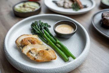 hotel **** - Q Hotel Plus Wrocław - Clou Restaurant & Bar - zdjęcie 5