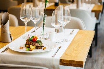 hotel **** - Q Hotel Plus Katowice - SmaQ Food & Wine - zdjęcie 2