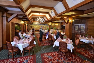 Hotel Żubrówka - Sala Główna - SaleBiznesowe