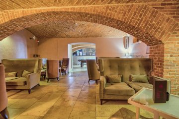 hotel **** - Hanza Pałac Wellness & SPA **** - Bar Piwniczka - zdjęcie 1