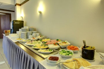 hotel - Hotel Piast Wrocław - Sala śniadaniowa - zdjęcie 1