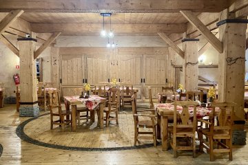 hotel *** - Hotel Czarny Staw - Restauracja - zdjęcie 3