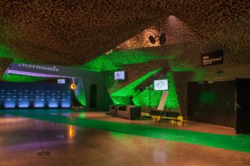 obiekt konferencyjny - Centrum Kulturalno-Kongresowe Jordanki - Foyer - zdjęcie 2