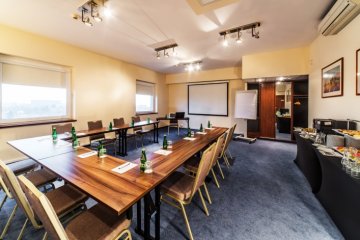 hotel **** - Airport Hotel Okęcie - Cessna - zdjęcie 1