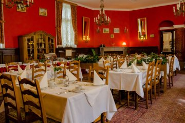 hotel *** - Hotel Zamek Pułtusk *** Dom Polonii - Restauracja Karmazynowa - zdjęcie 2