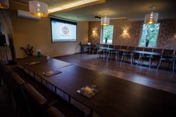 hotel - Srebrny Bucznik Hotel & Restauracja - Sala konferencyjna - zdjęcie 3
